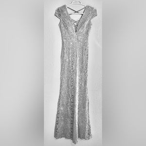 B. Darlin formal long A-line Dress Size 1/2 sequence/lace pre-owned.